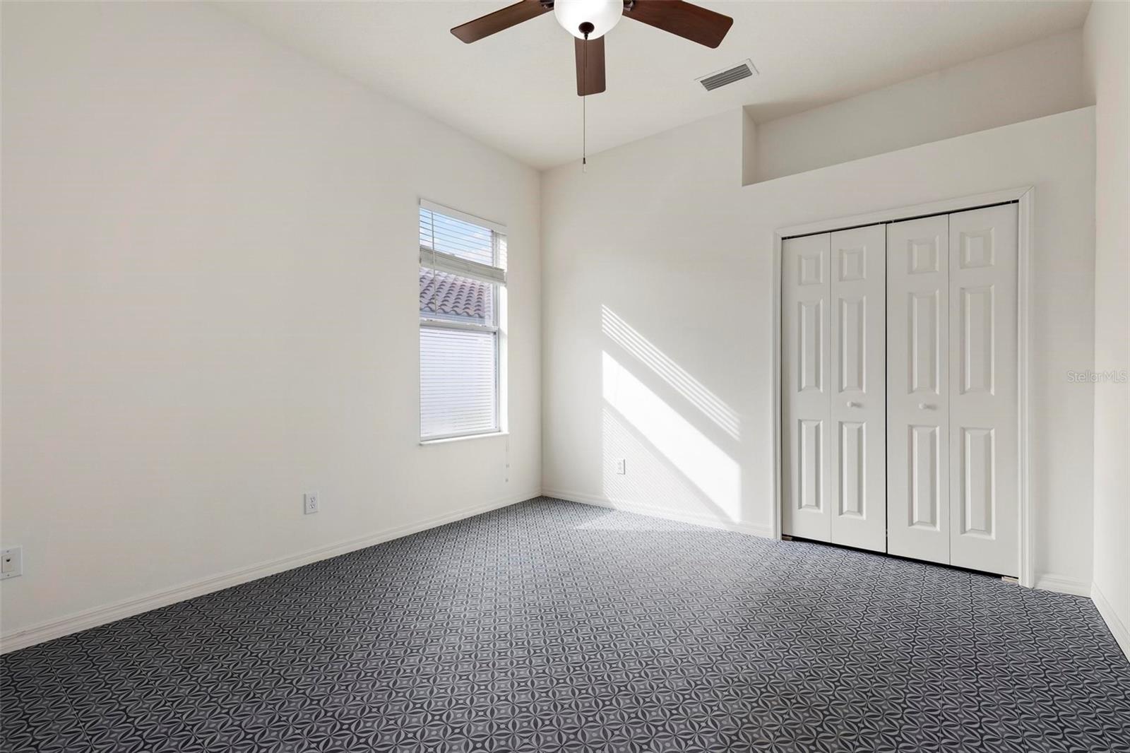 MANDALAY PH I - Residential Lease