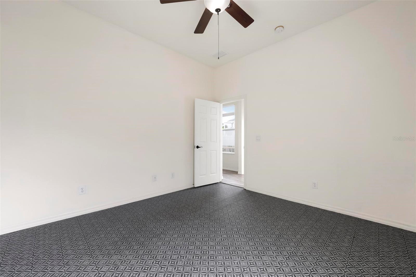 MANDALAY PH I - Residential Lease