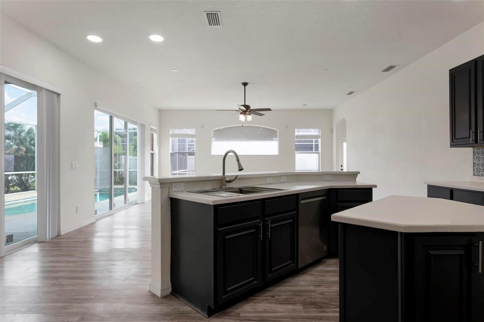 MANDALAY PH I - Residential Lease