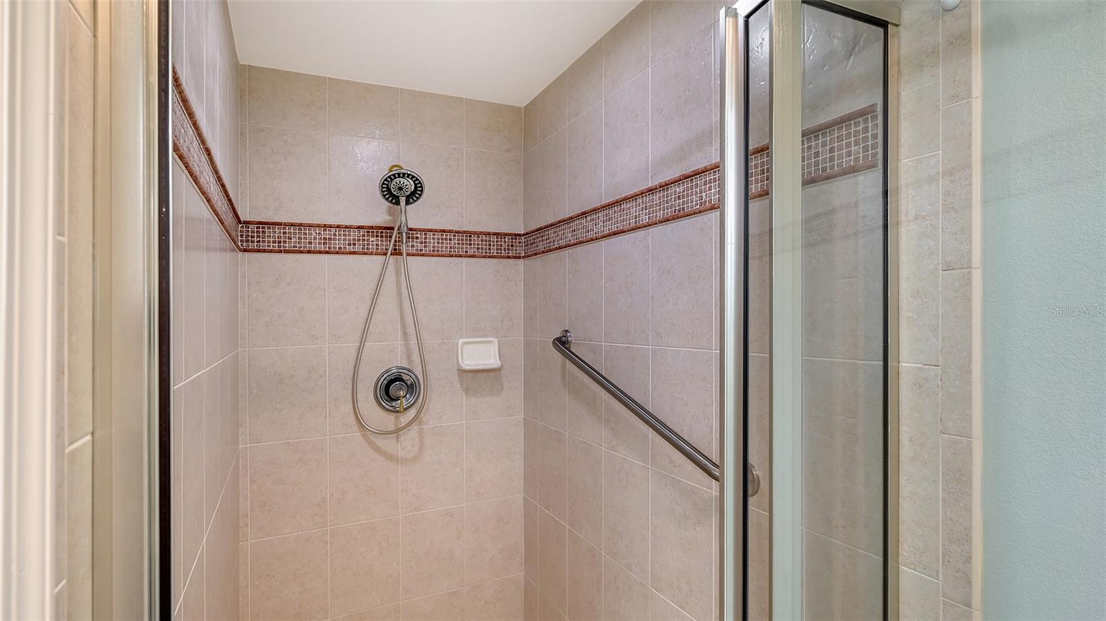 PRESERVE AT WINDWARD PH 1B - Residential