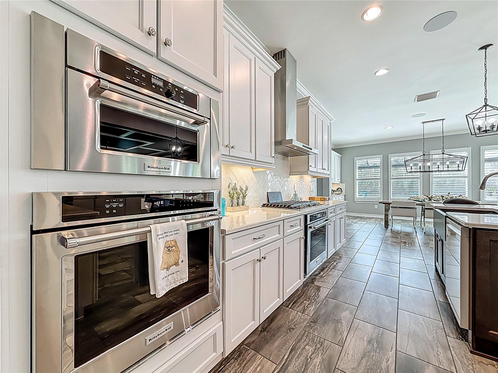 PROMENADE AT LAKE PARK PH - Residential