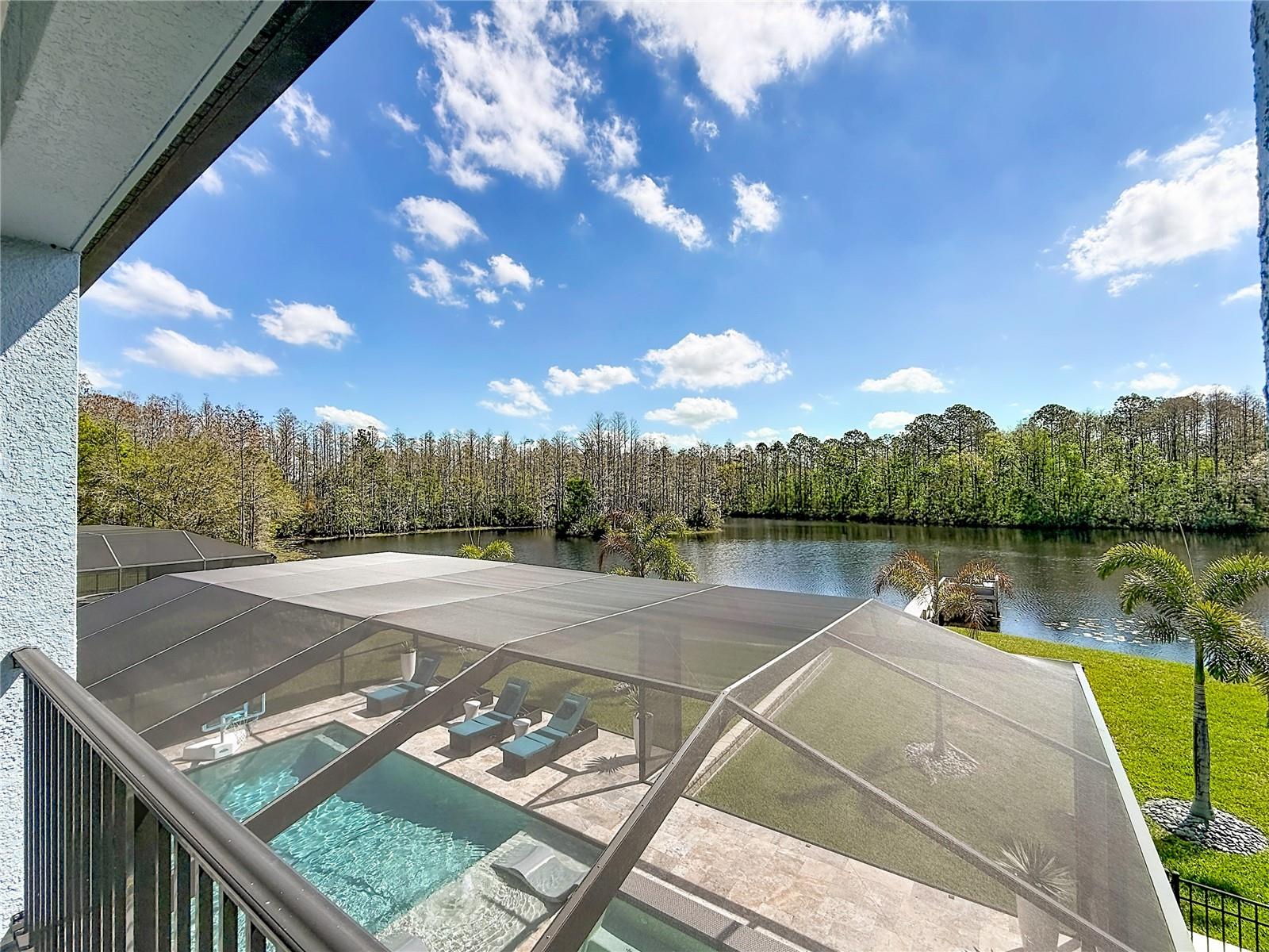 PROMENADE AT LAKE PARK PH - Residential