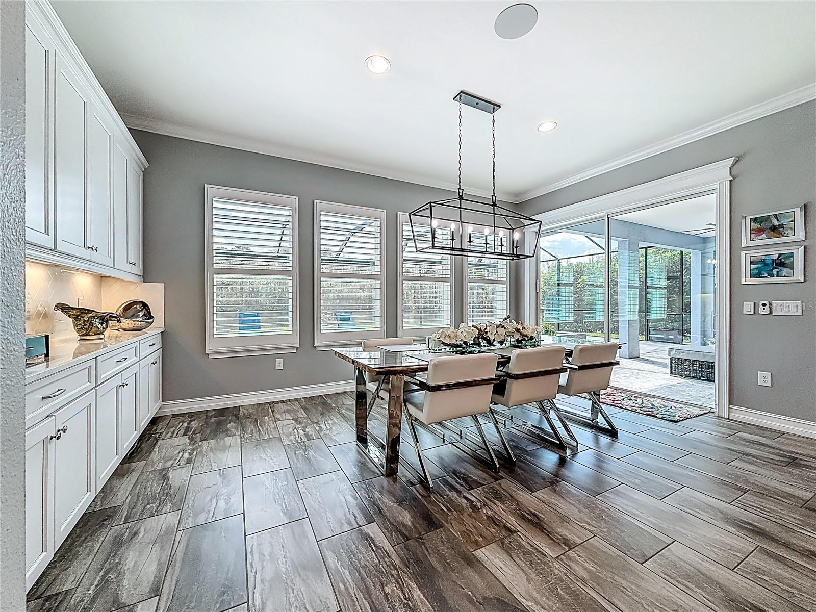 PROMENADE AT LAKE PARK PH - Residential