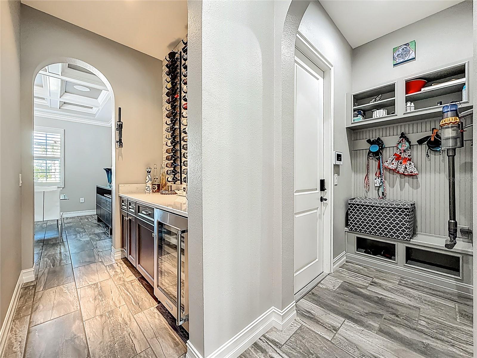 PROMENADE AT LAKE PARK PH - Residential