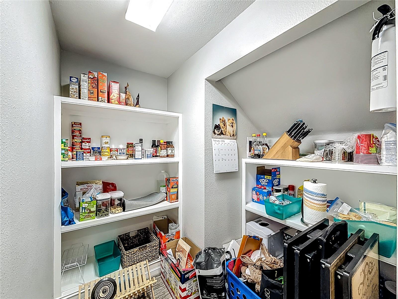 PROMENADE AT LAKE PARK PH - Residential