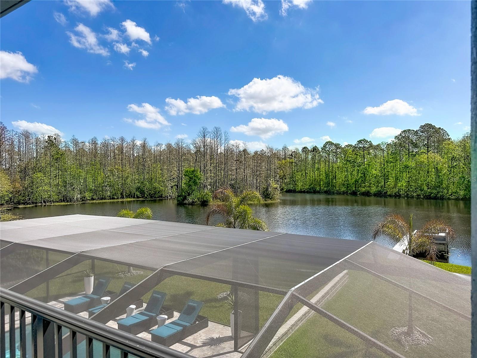 PROMENADE AT LAKE PARK PH - Residential