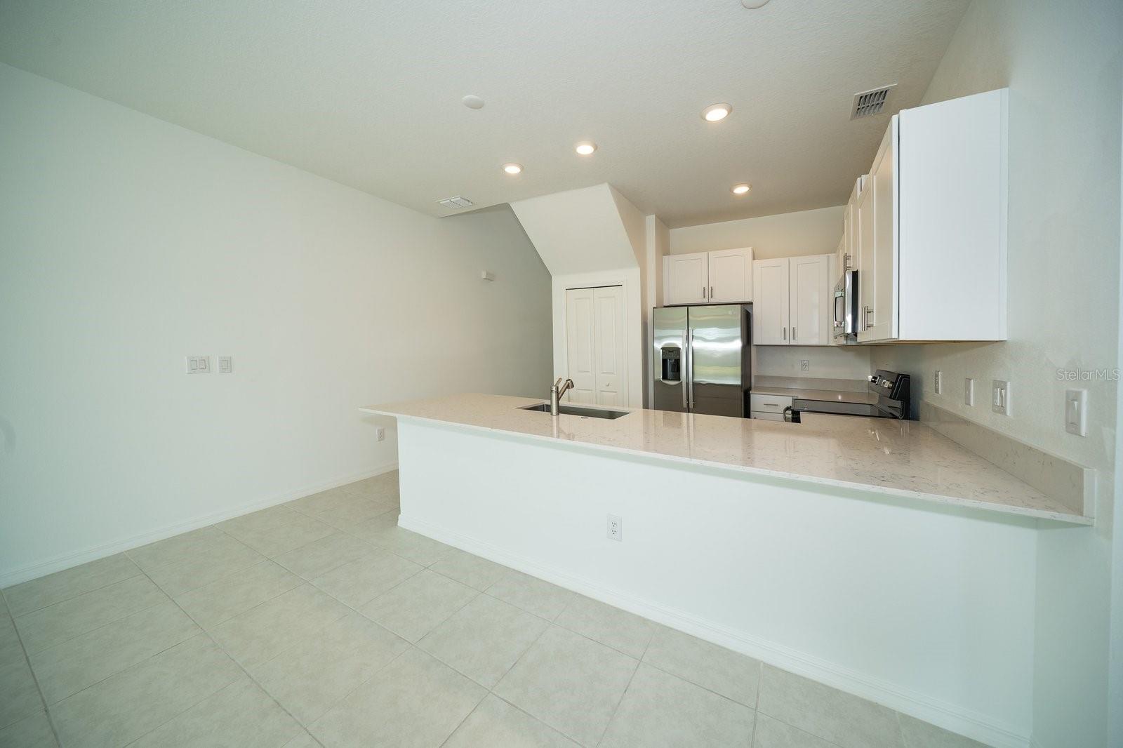 32134 POWDERPUFF MIMOSA DRIVE