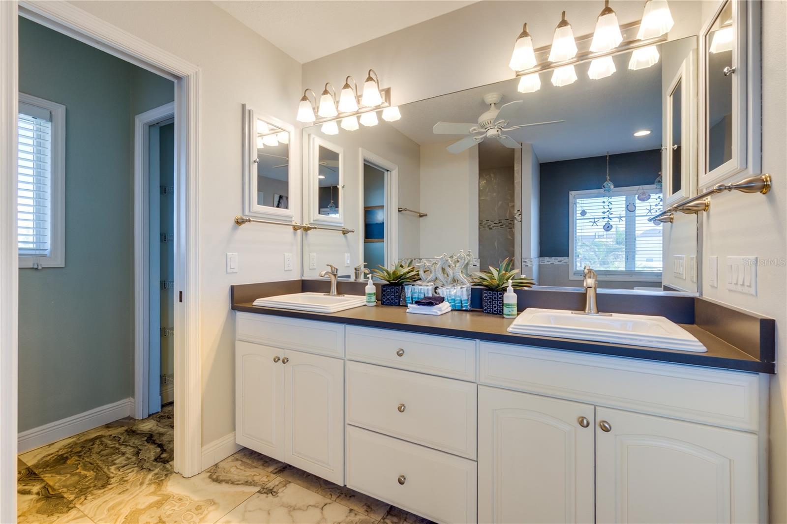 SHORE ACRES FIRST ADD - Residential