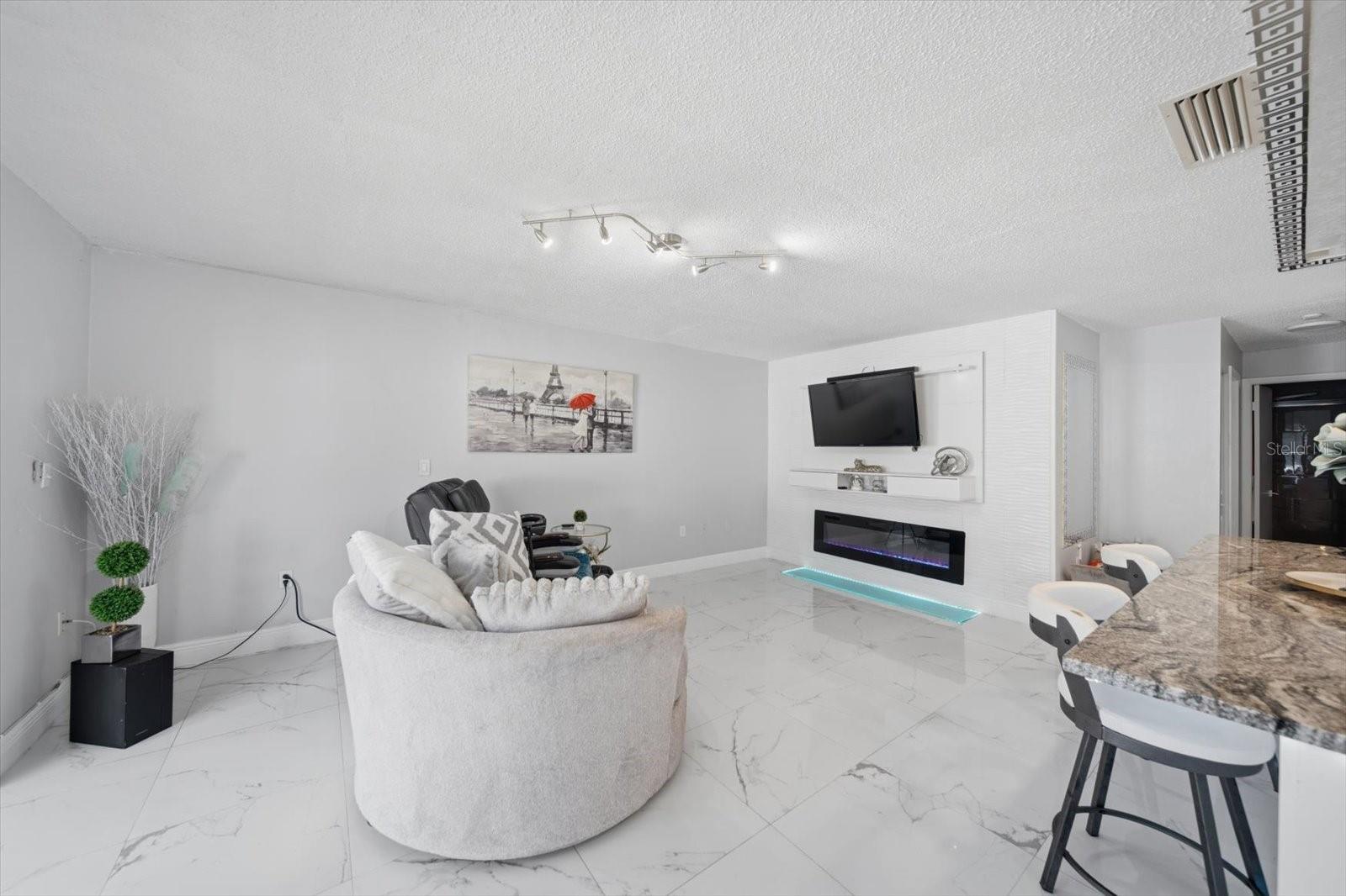 PEPPERTREE VILLAGE CONDO - Residential