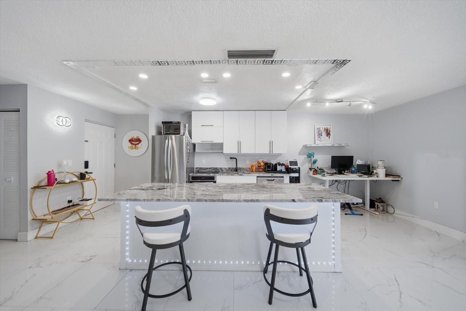 PEPPERTREE VILLAGE CONDO - Residential