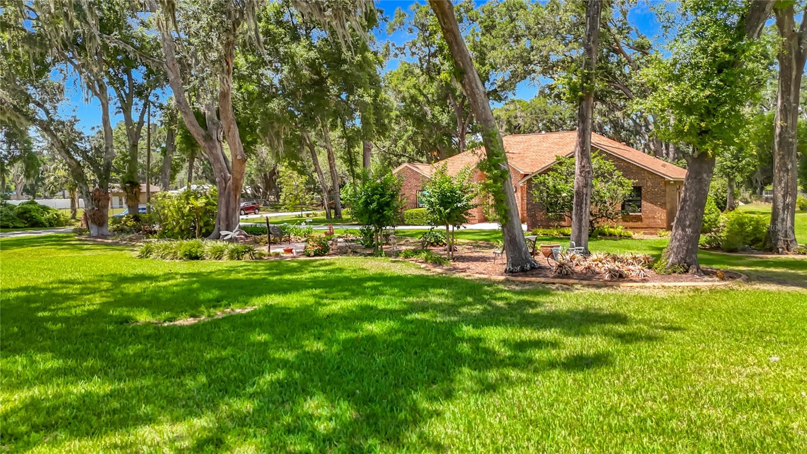 2702 STAFFORD OAKS PLACE