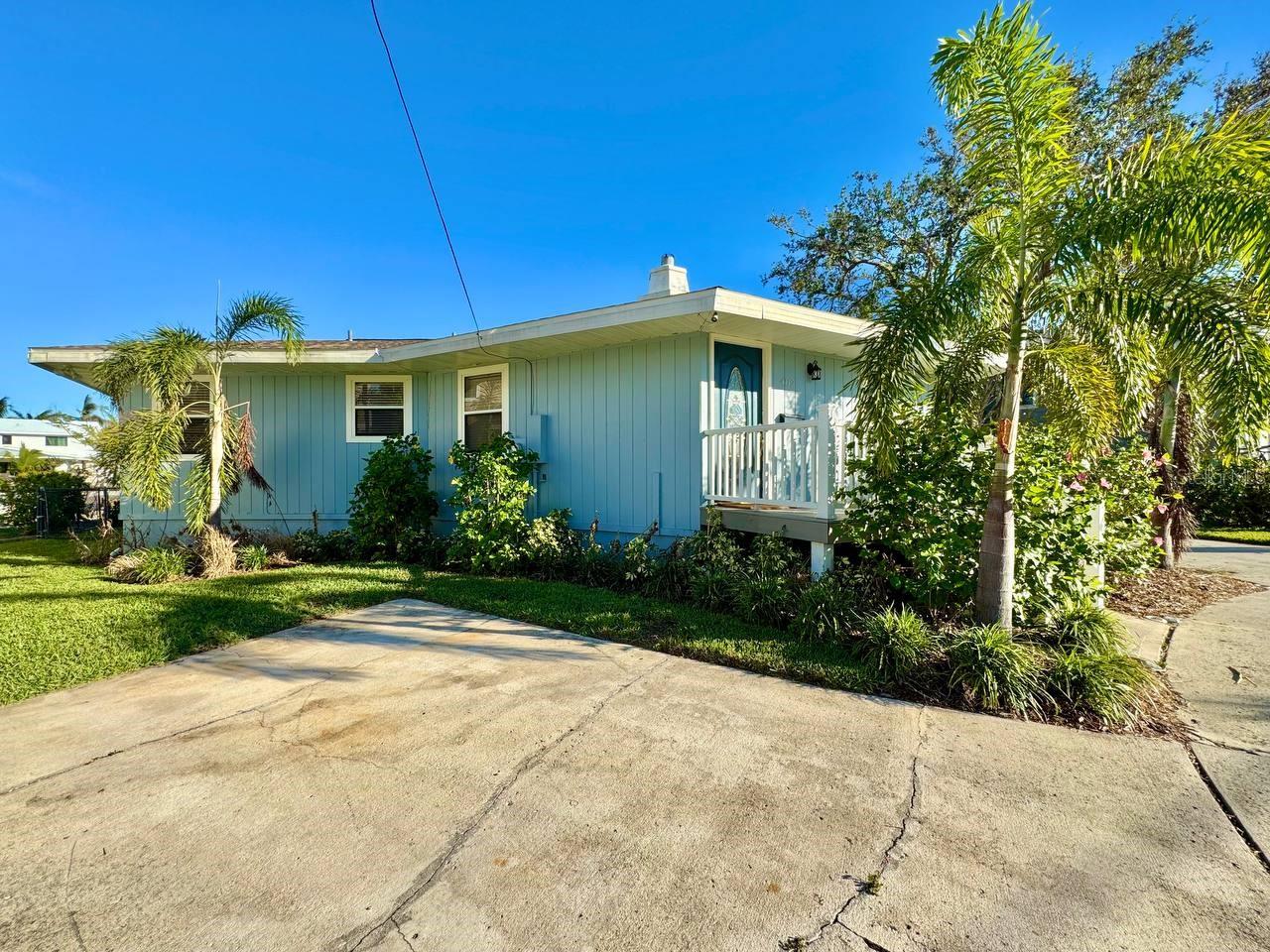 4112 BEACH DRIVE SE