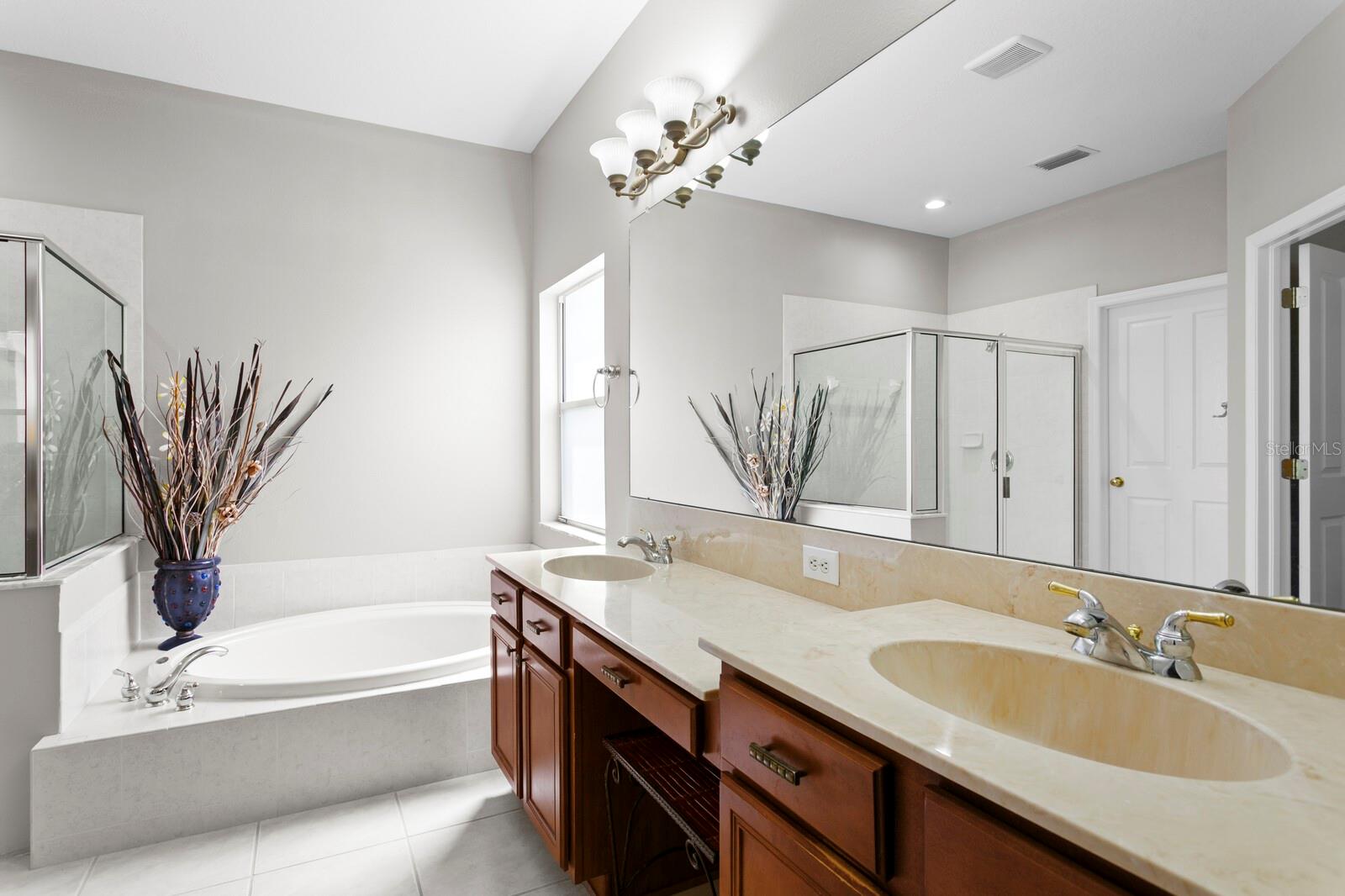 ARBOR GREENE PH 3 UNITS 3A - Residential