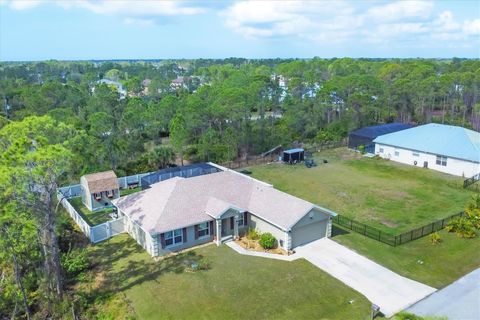 A home in PORT CHARLOTTE