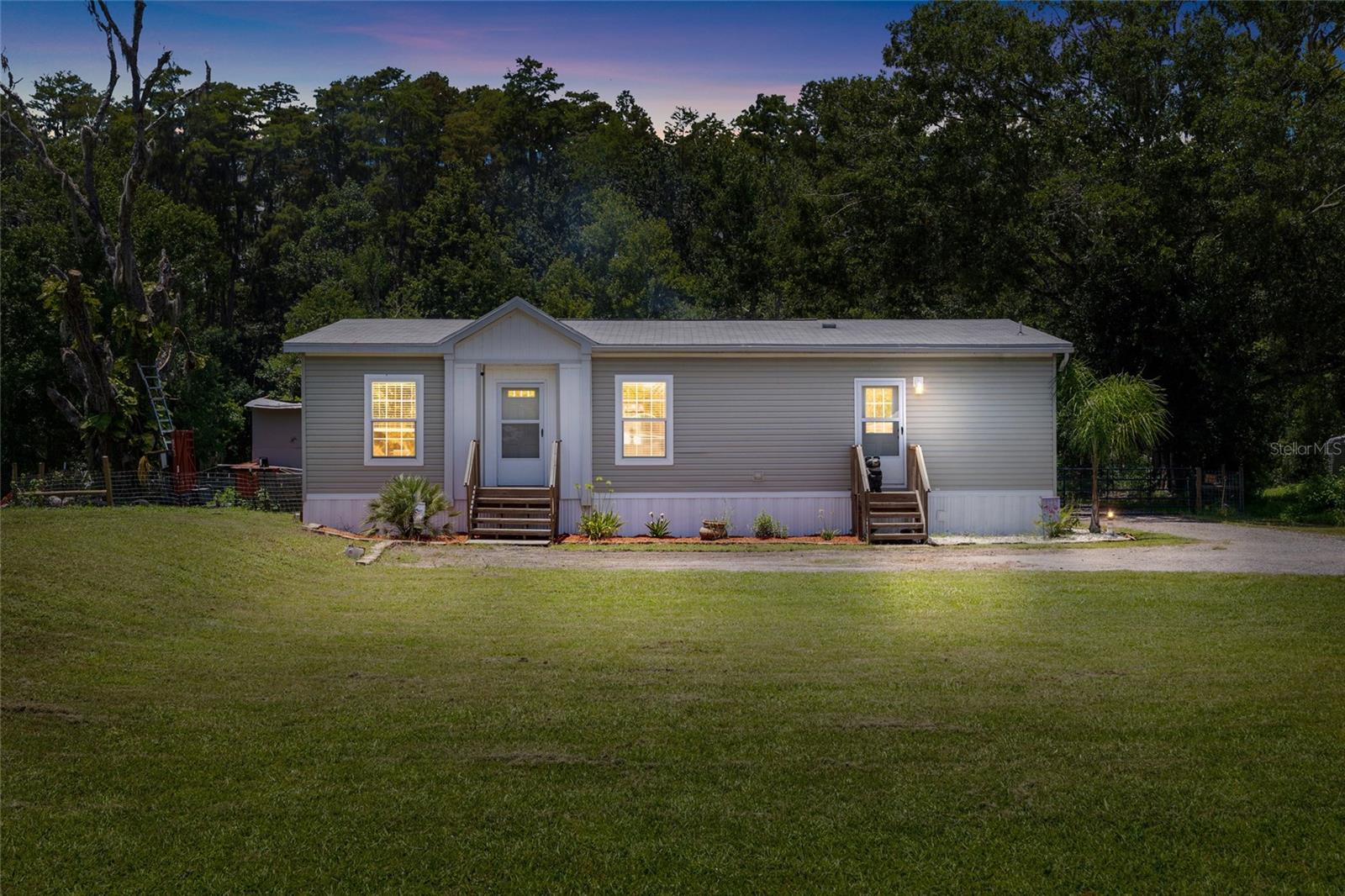 6415 MANGROVE DRIVE