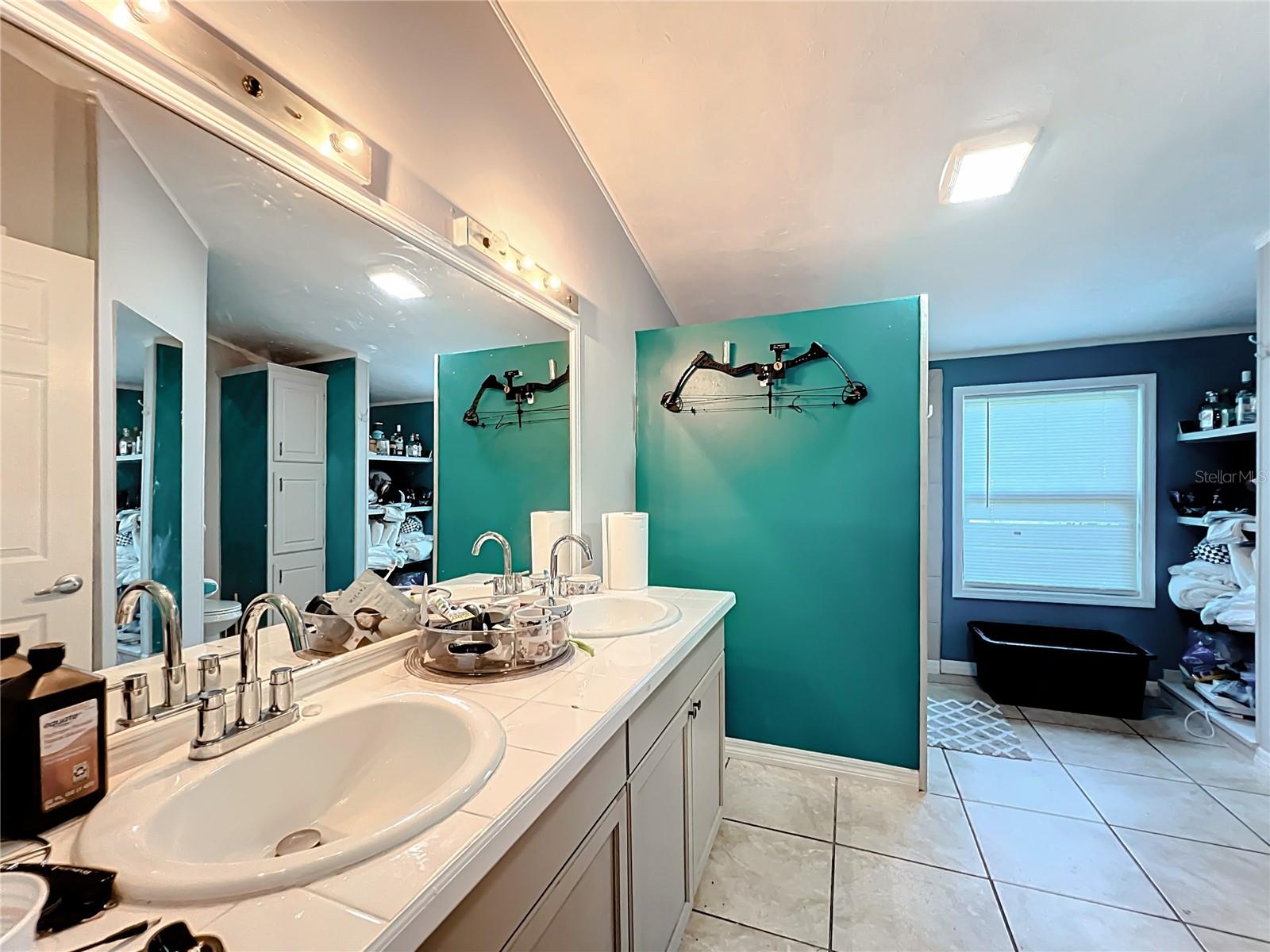 WOODLAND ACRES - Residential