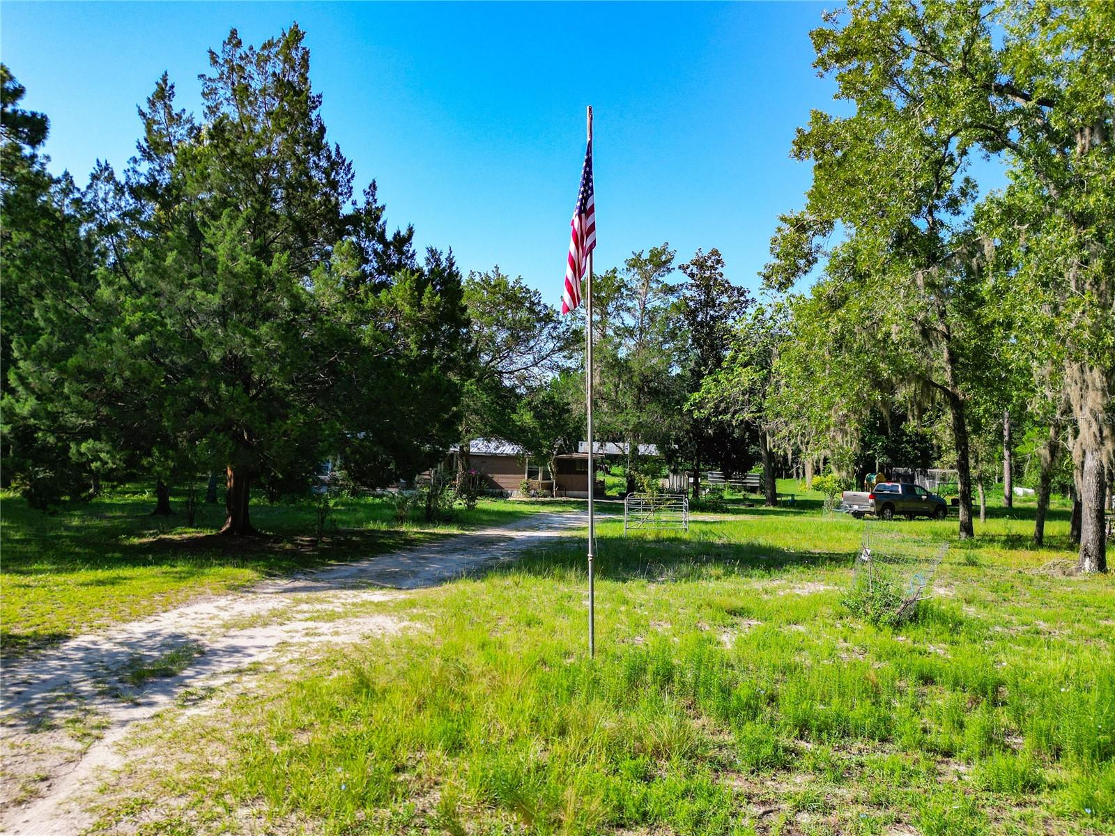 WOODLAND ACRES - Residential