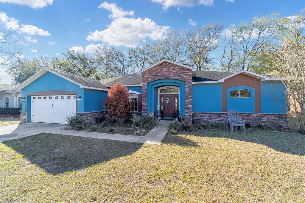 Photo of 2904 NE 25th Street, Ocala, FL 34470 (MLS # OM719392)