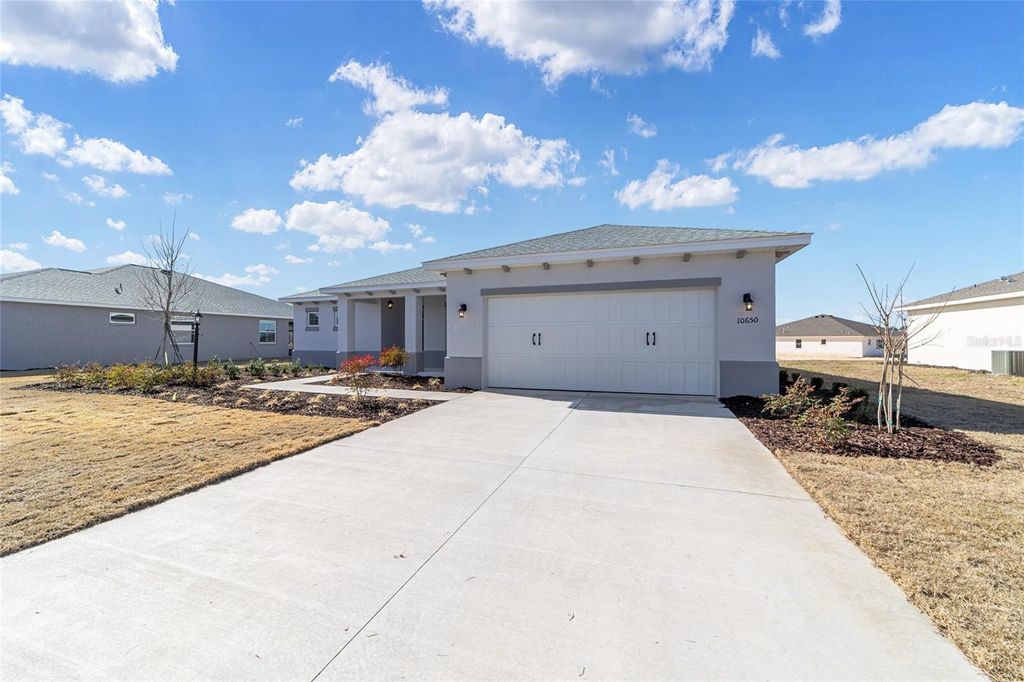 Photo of 10650 SW 101st Lane Road, Ocala, FL 34481 (MLS # OM719699)