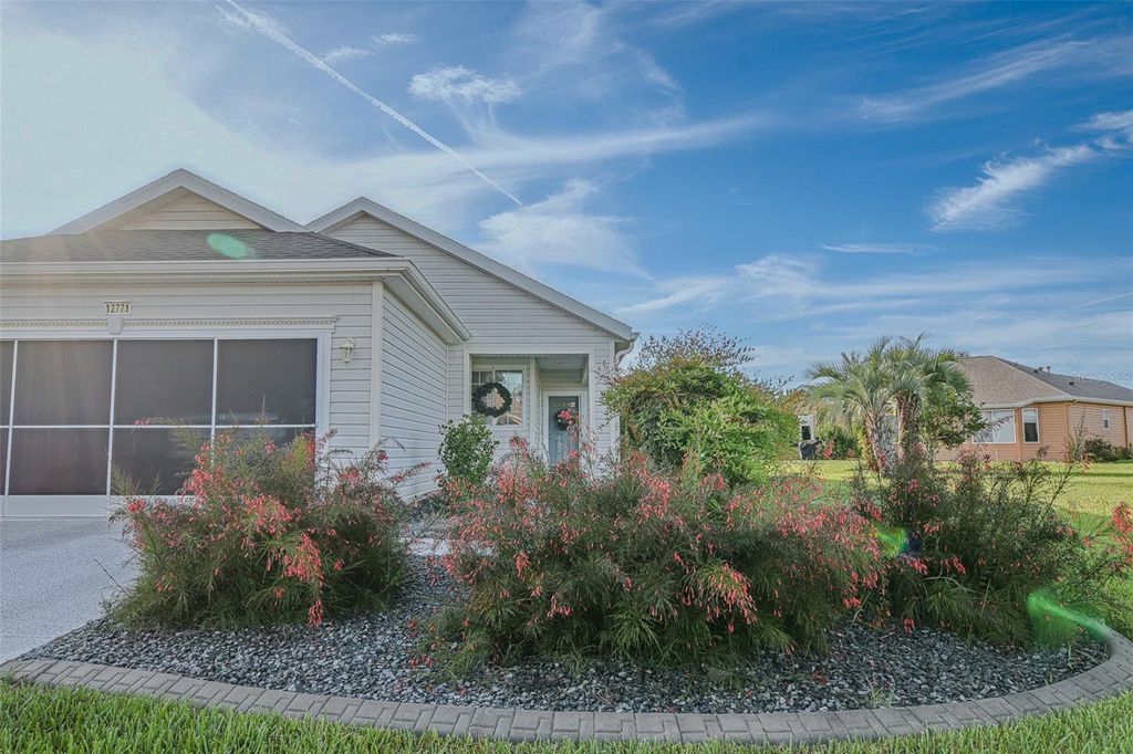 Photo of 12771 SE 92nd Terrace, Summerfield, FL 34491 (MLS # OM712142)