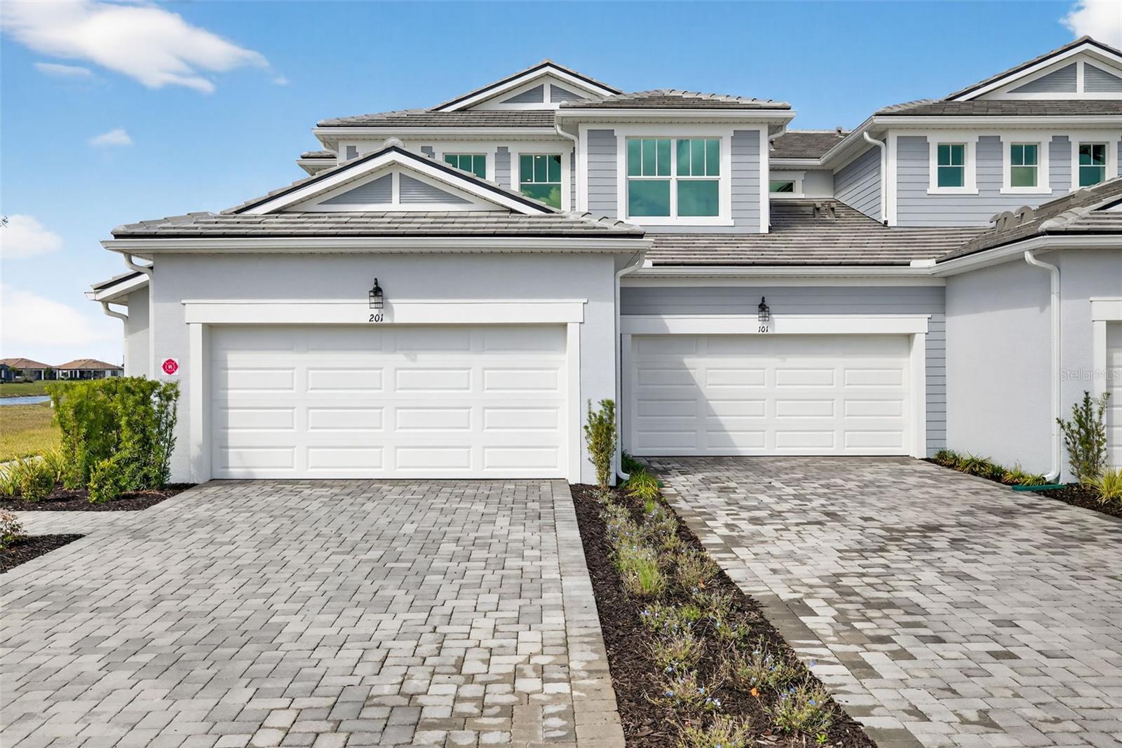 LAKESPUR AT WELLEN PARK - Residential