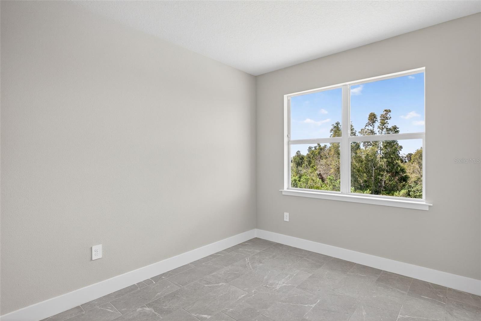 LAKESPUR AT WELLEN PARK - Residential