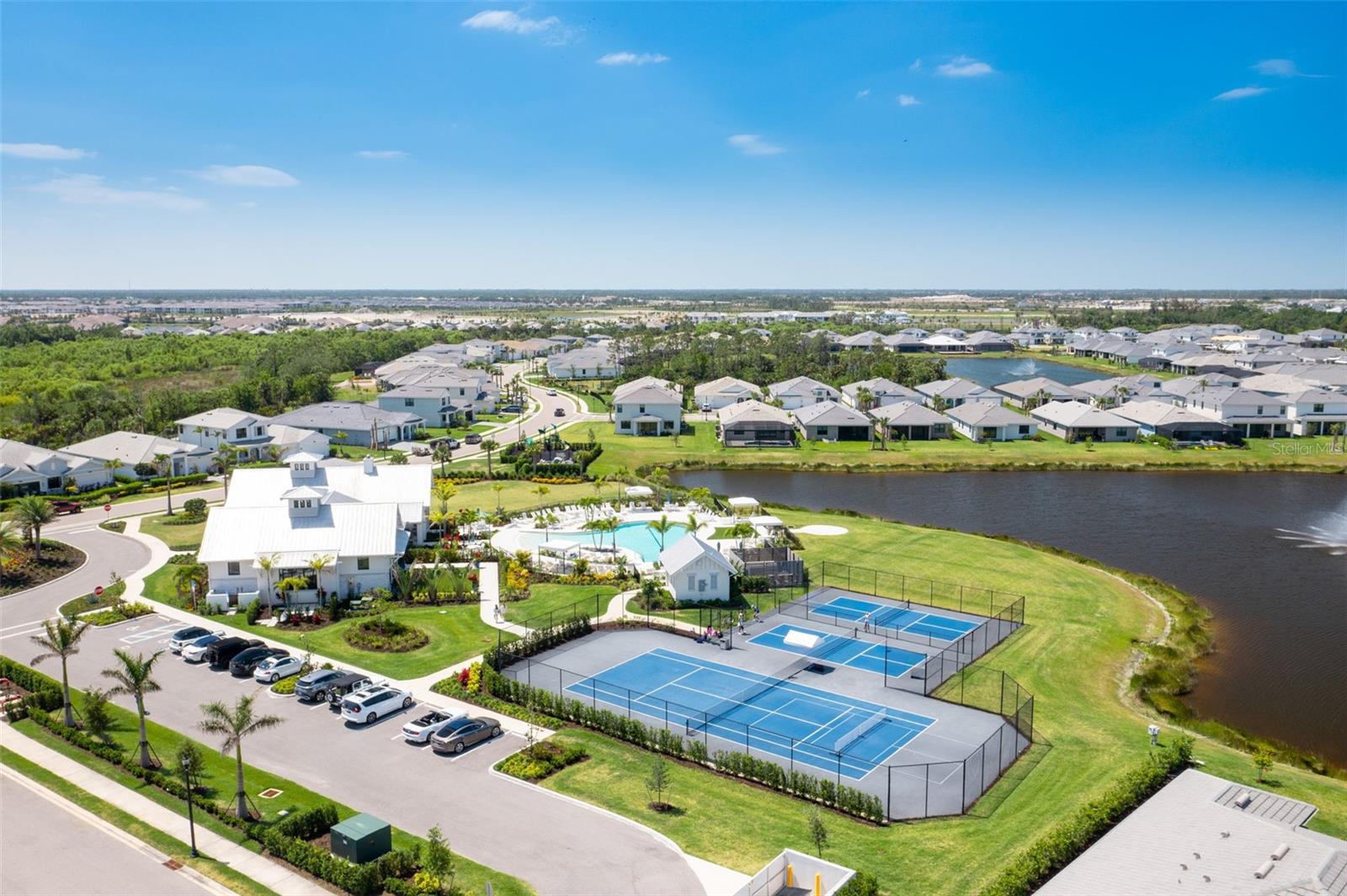 SOLSTICE PH 1 - Residential