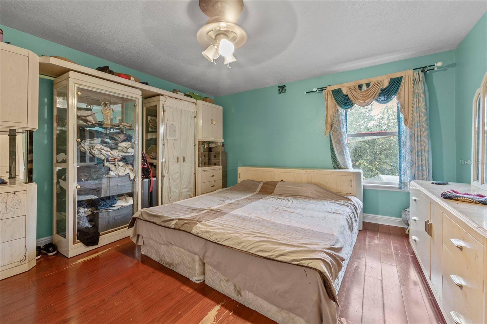 OAK FOREST 2 - Residential