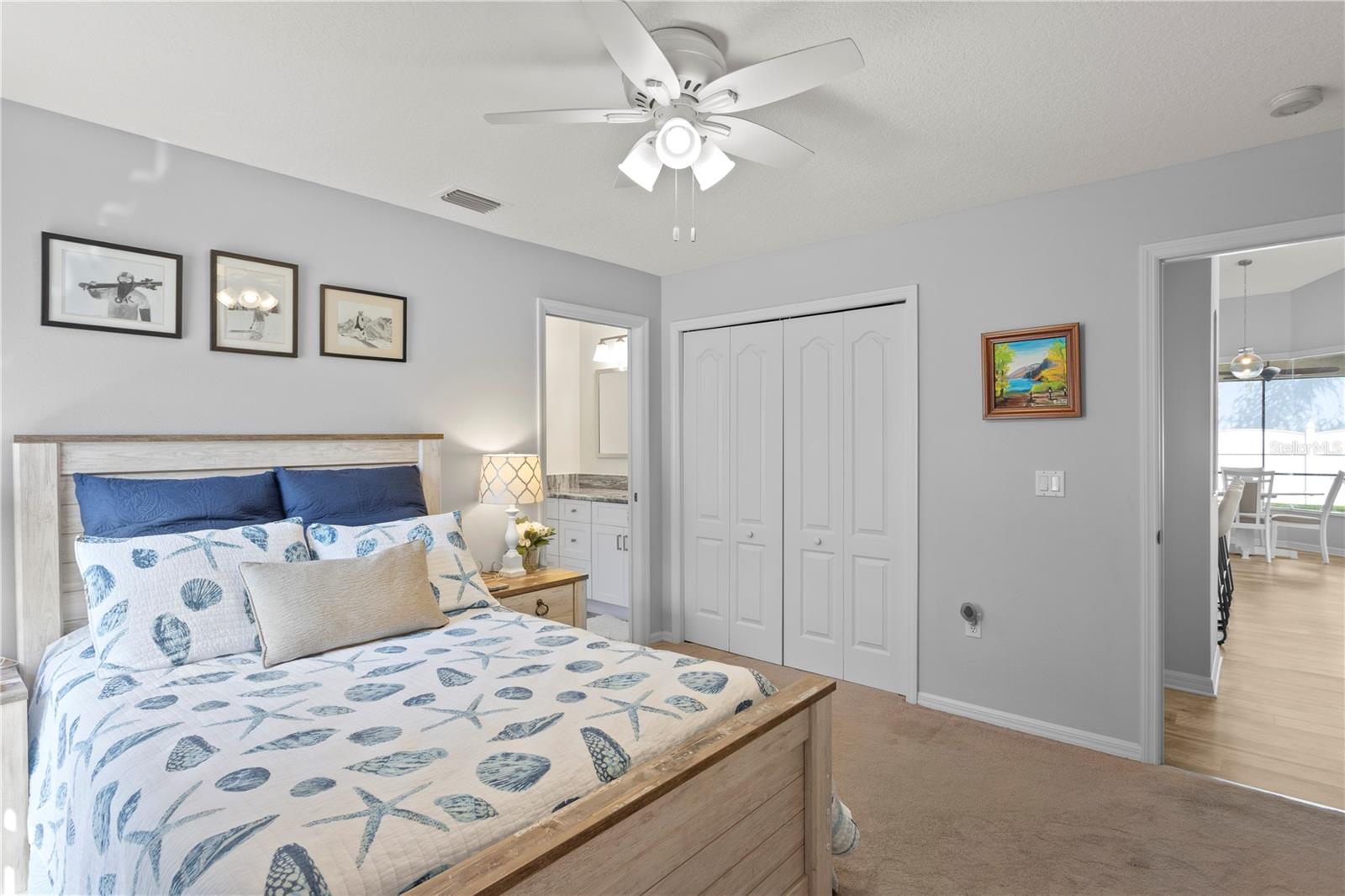 TWIN LAKES - Residential