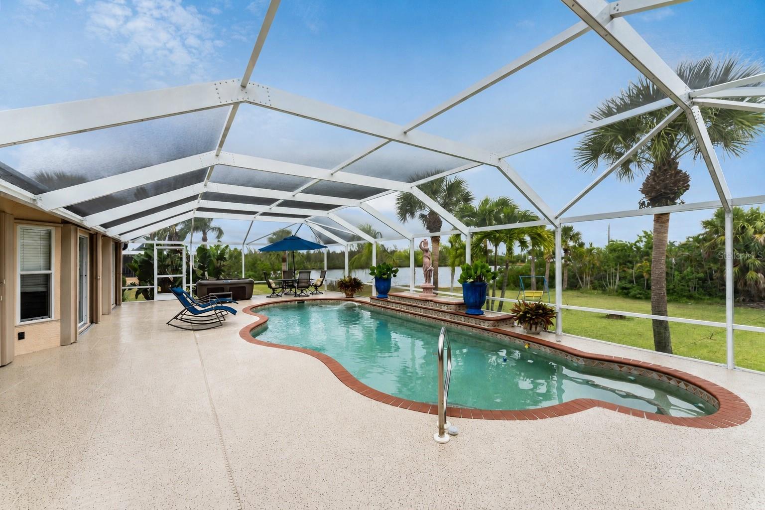 1112 MUSCOVIE COURT