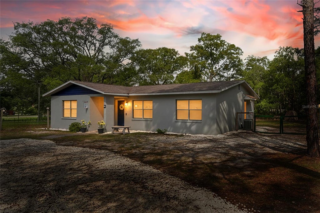 Photo of 14345 Missouri Skylark Road, Weeki Wachee, FL 34614 (MLS # W7885462)
