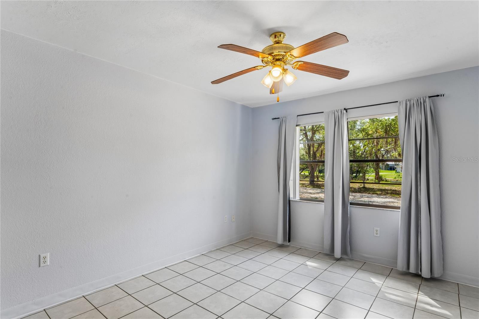 WOODHAVEN ESTATES - Residential