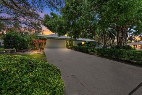 838 PARK COURT PALM HARBOR FL 34683