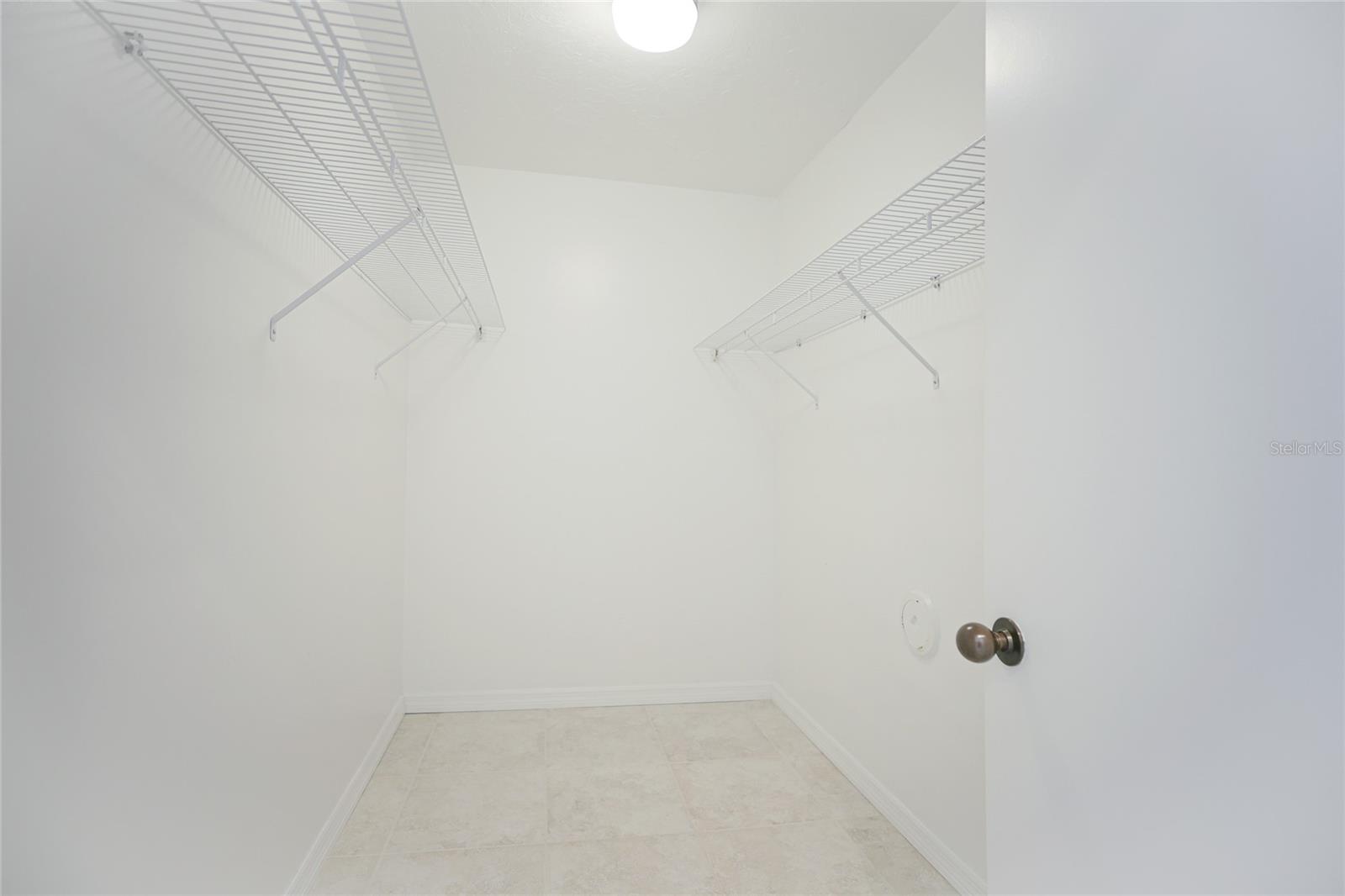 CONDO ON THE BAY TOWER II - Residential Lease