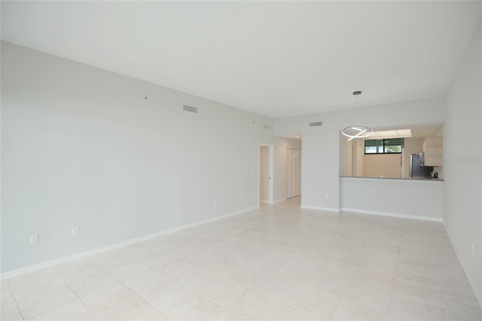 CONDO ON THE BAY TOWER II - Residential Lease