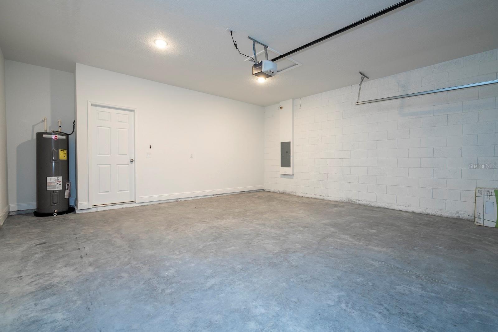 CITRUS SPGS UNIT 19 - Residential