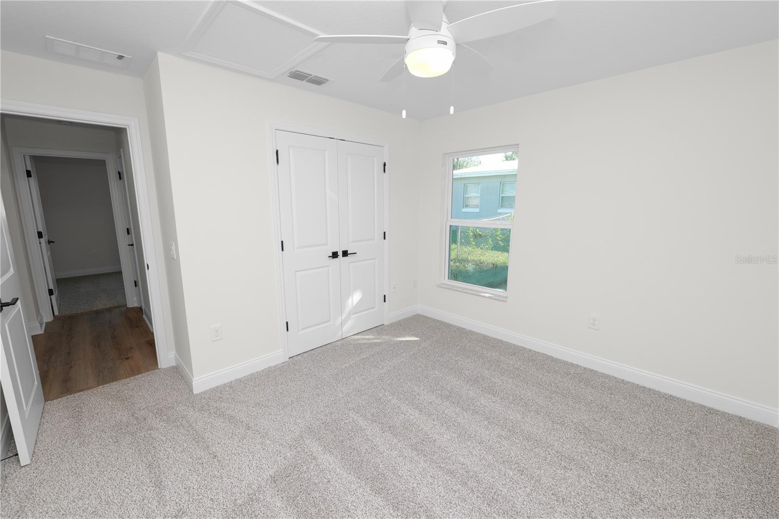 AZALEA PARK - Residential