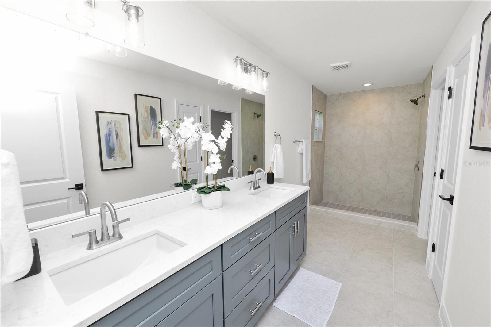 AZALEA PARK - Residential