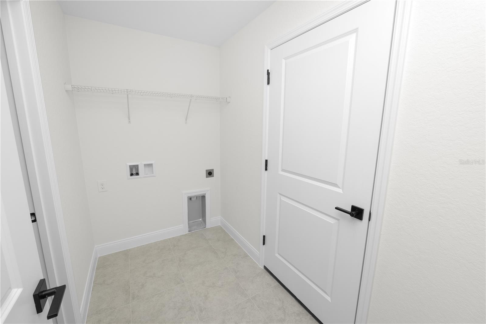 AZALEA PARK - Residential