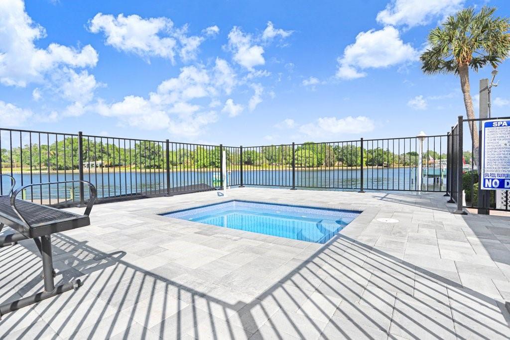 THE MARINA CLUB OF TAMPA BUILD - Residential