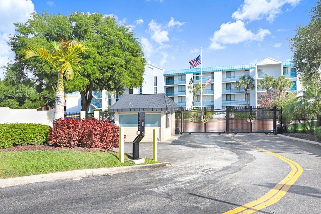 THE MARINA CLUB OF TAMPA BUILD - Residential