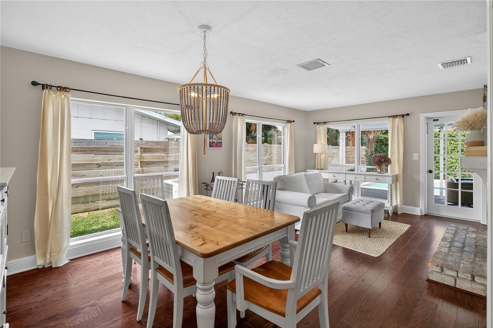 DOMMERICH ESTATES 1ST ADD - Residential