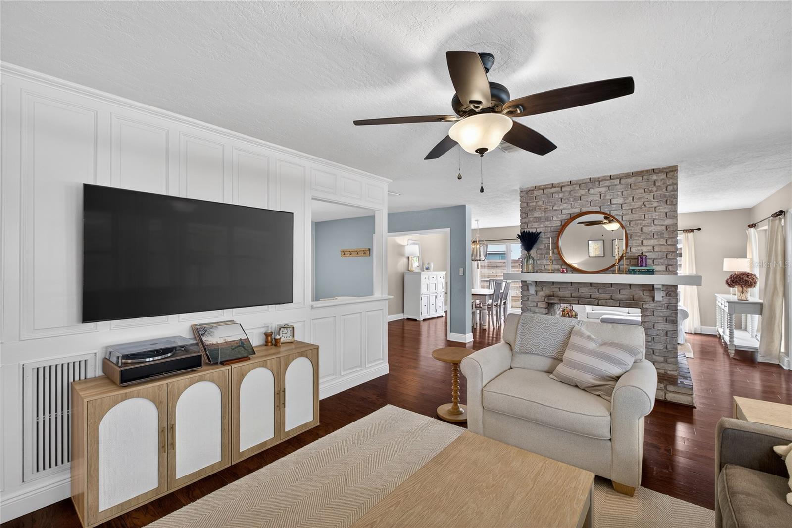 DOMMERICH ESTATES 1ST ADD - Residential