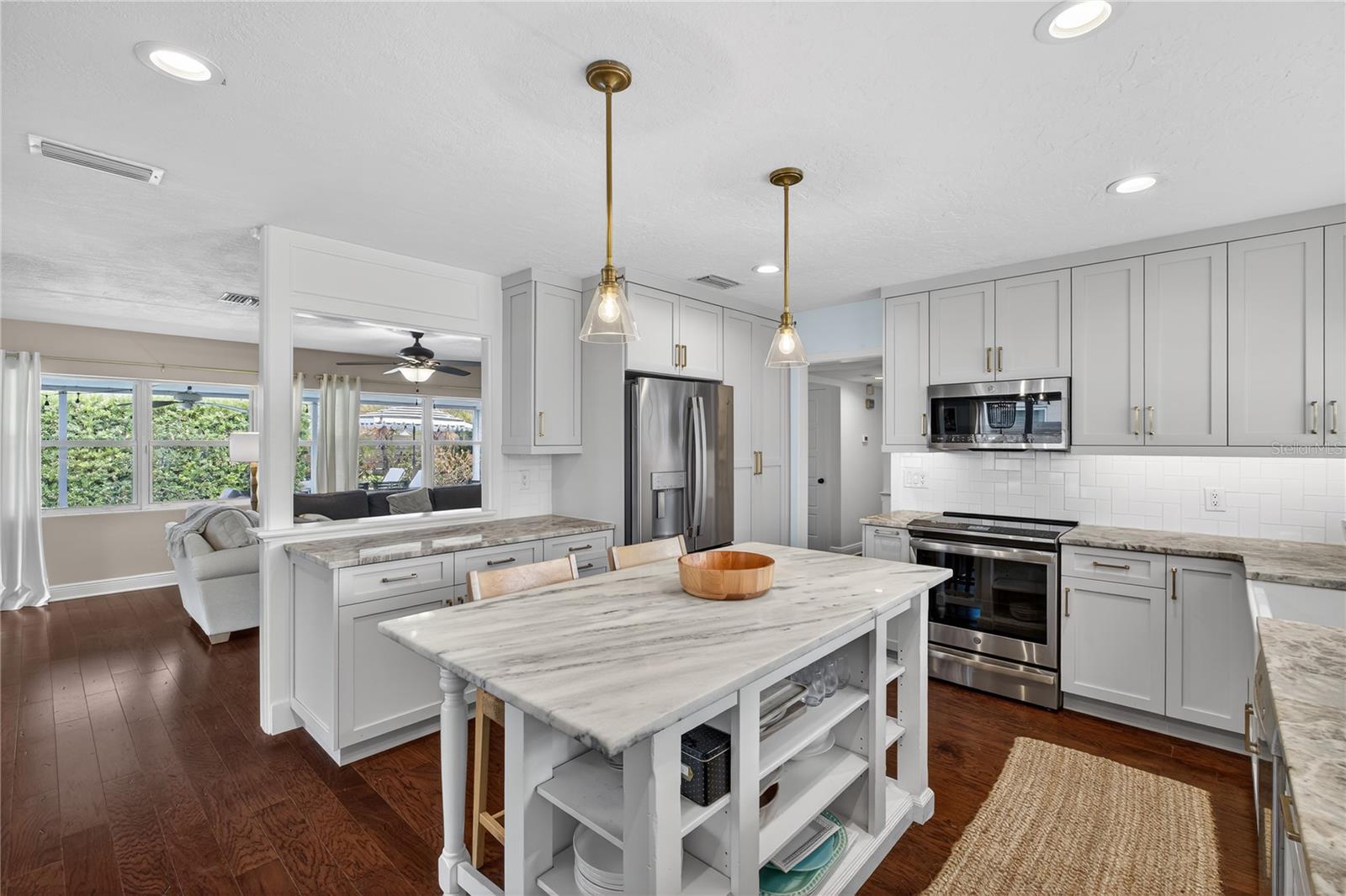 DOMMERICH ESTATES 1ST ADD - Residential