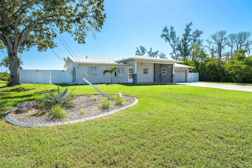 Photo of 150 Crestview Drive, Englewood, FL 34223 (MLS # D6143801)