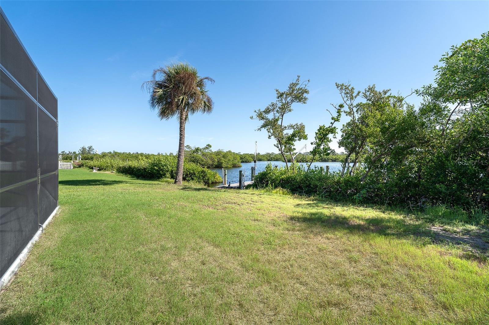 RIVERSIDE PARK - Residential