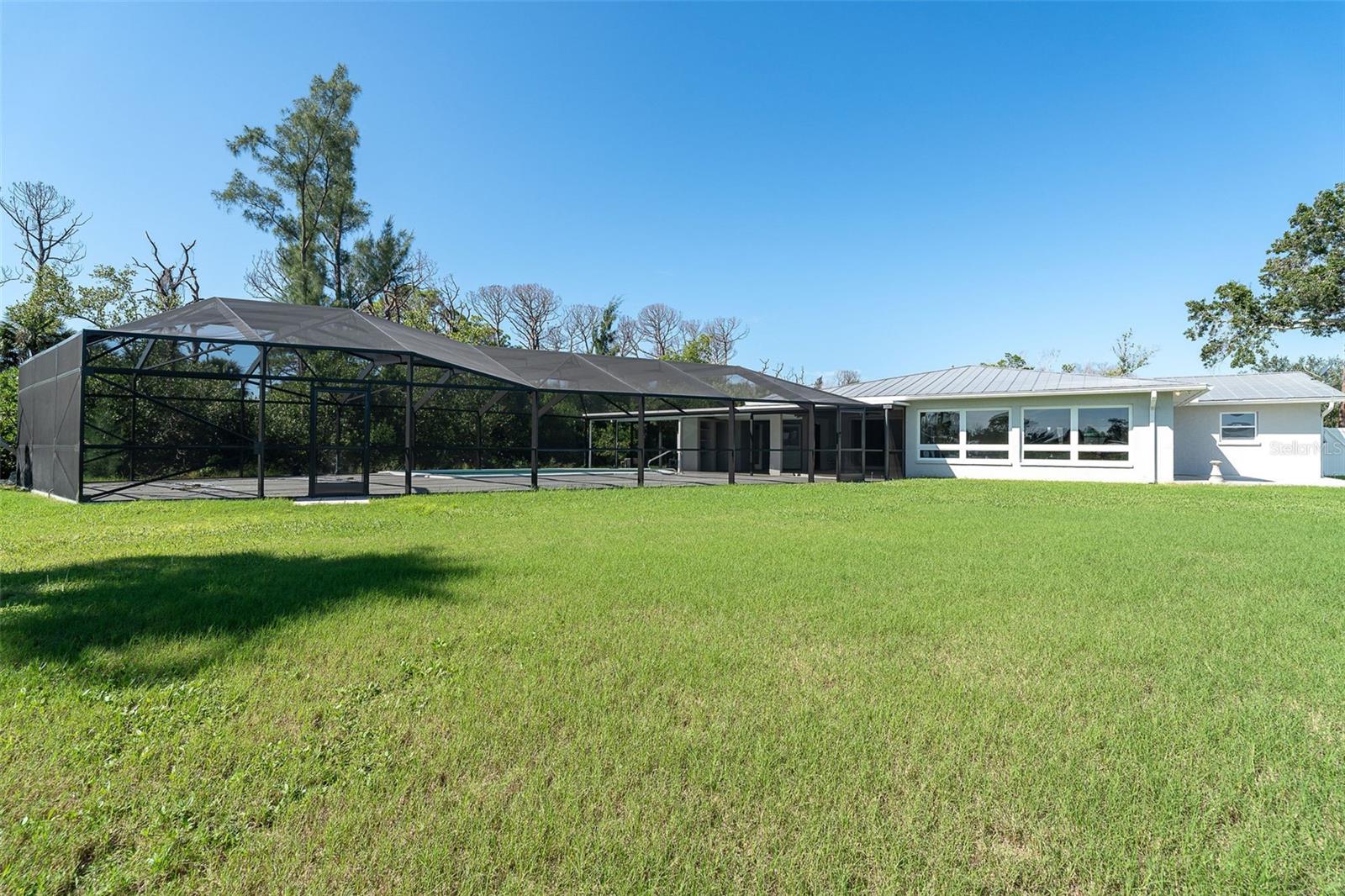 RIVERSIDE PARK - Residential