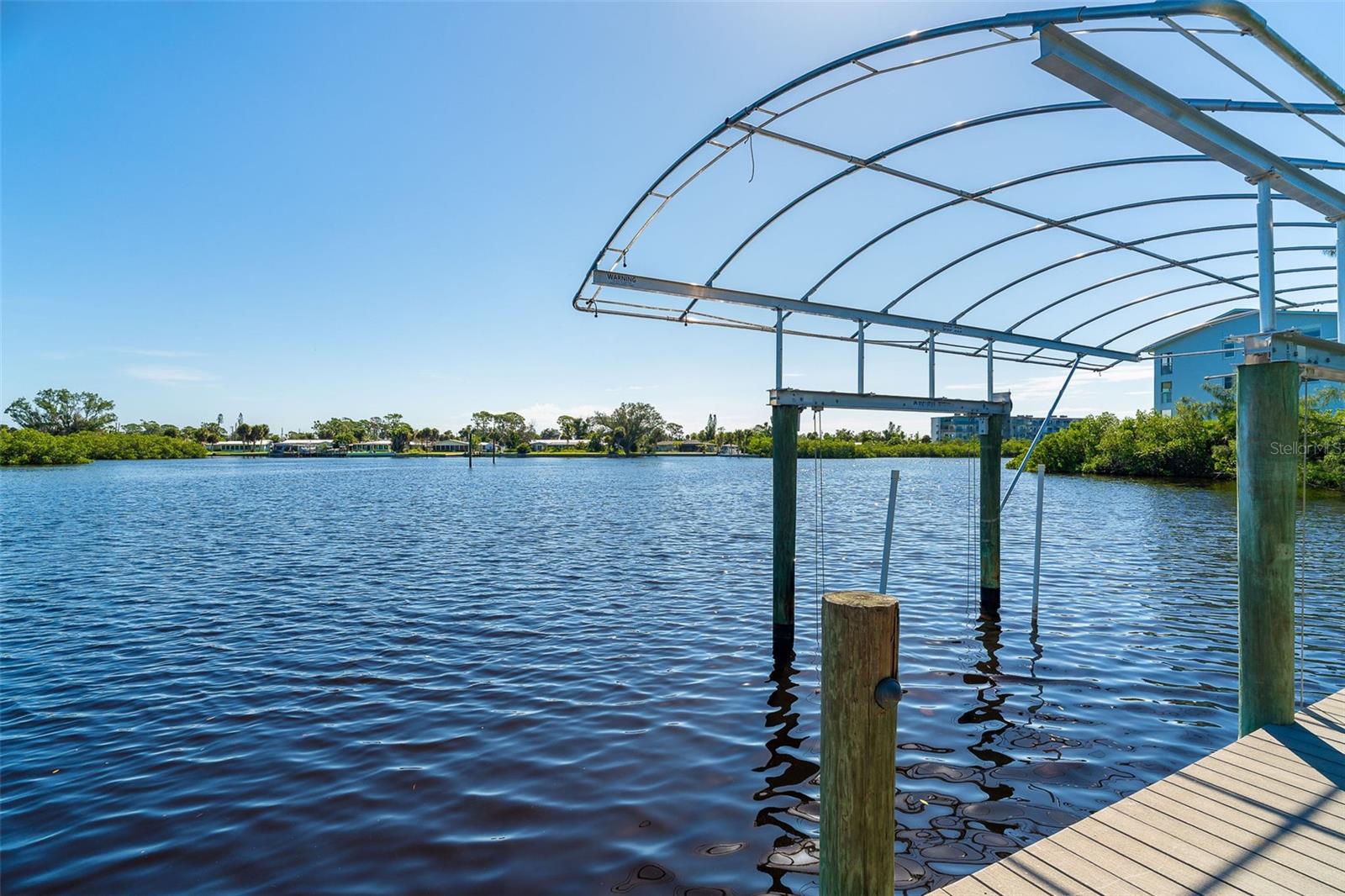 RIVERSIDE PARK - Residential