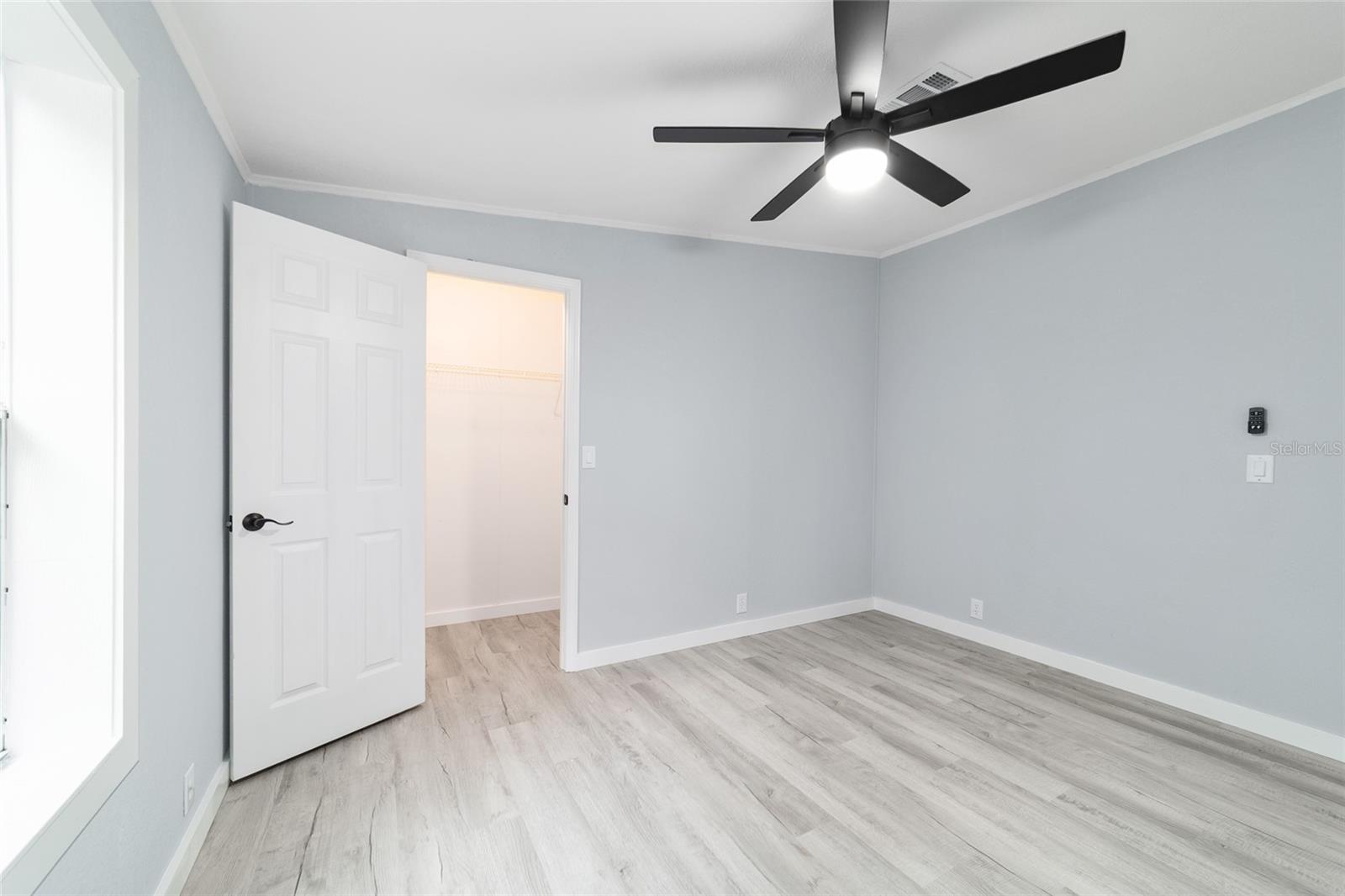 LAKE TROPICANA RANCHETTES - Residential