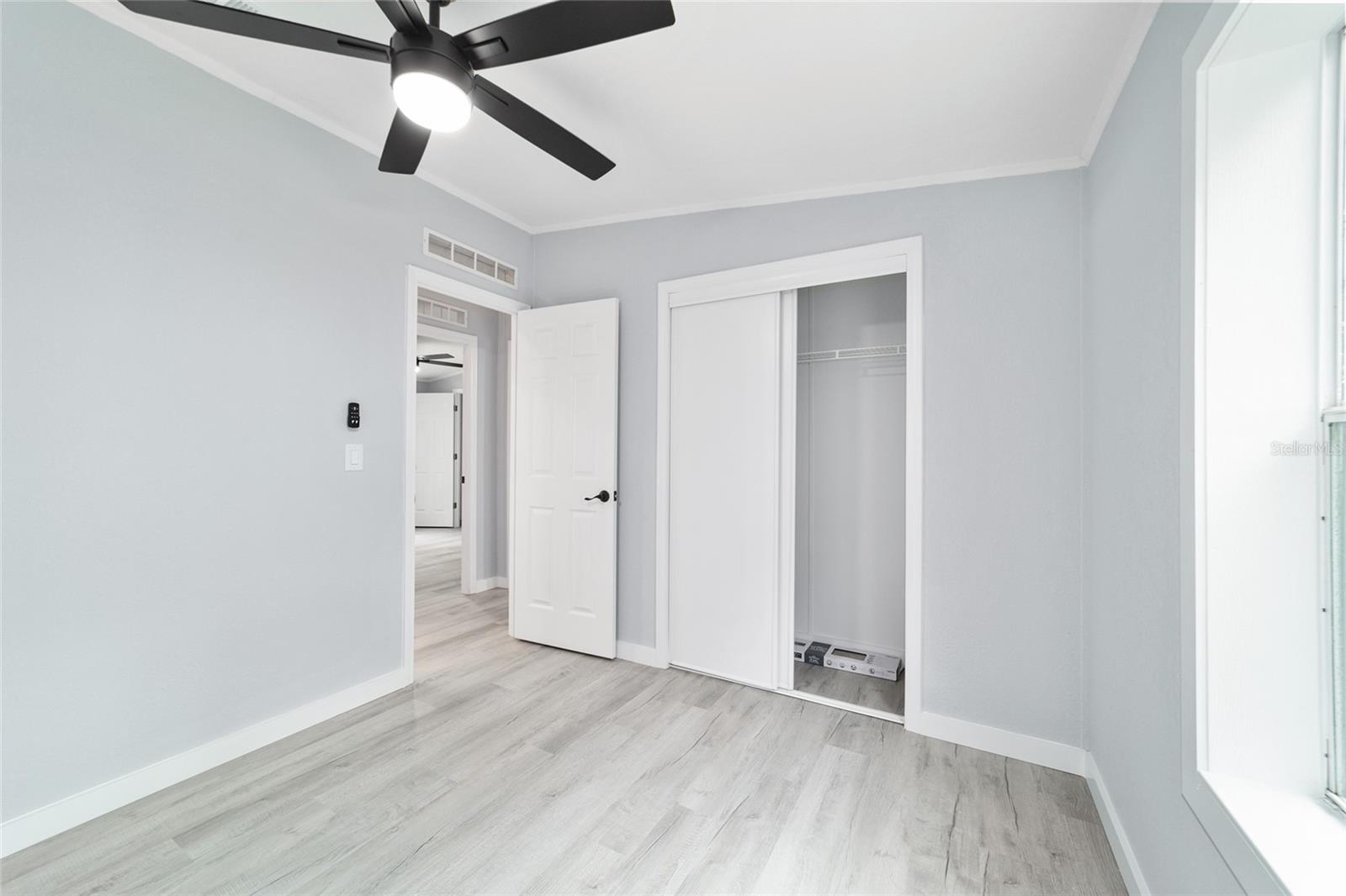 LAKE TROPICANA RANCHETTES - Residential